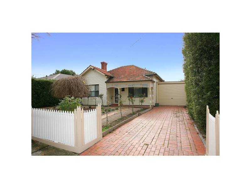 76 Hobson Street, Newport VIC 3015