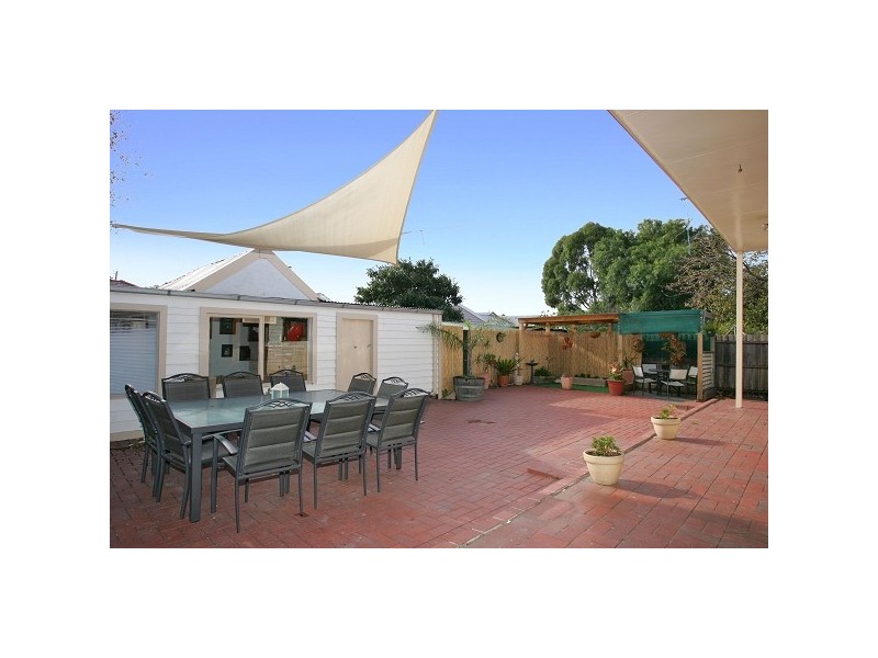 76 Hobson Street, Newport VIC 3015