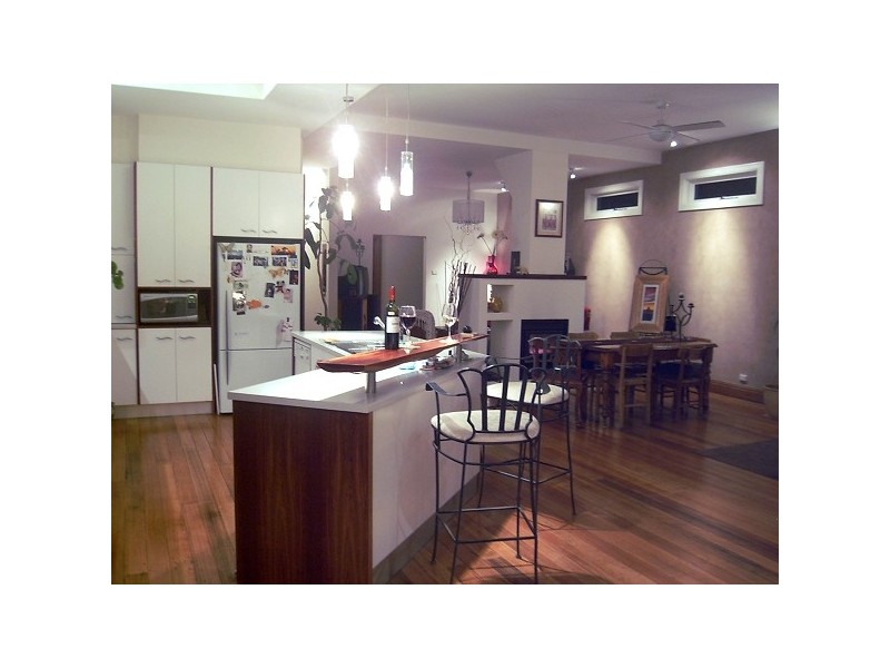 8 Salisbury Street, Newport VIC 3015