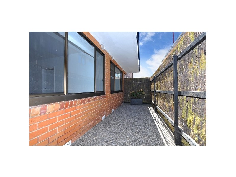 2/38 Sycamore Grove, St Kilda East VIC 3183