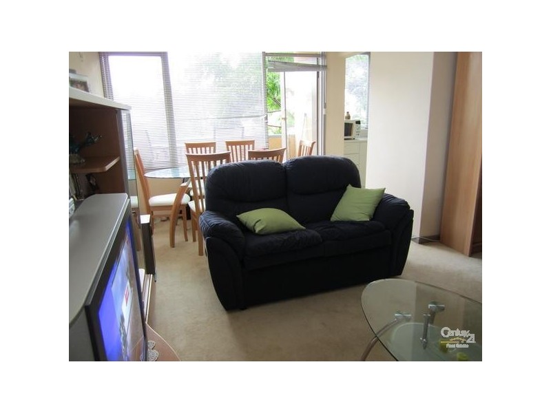 4/36 Byron Street, Elwood VIC 3184