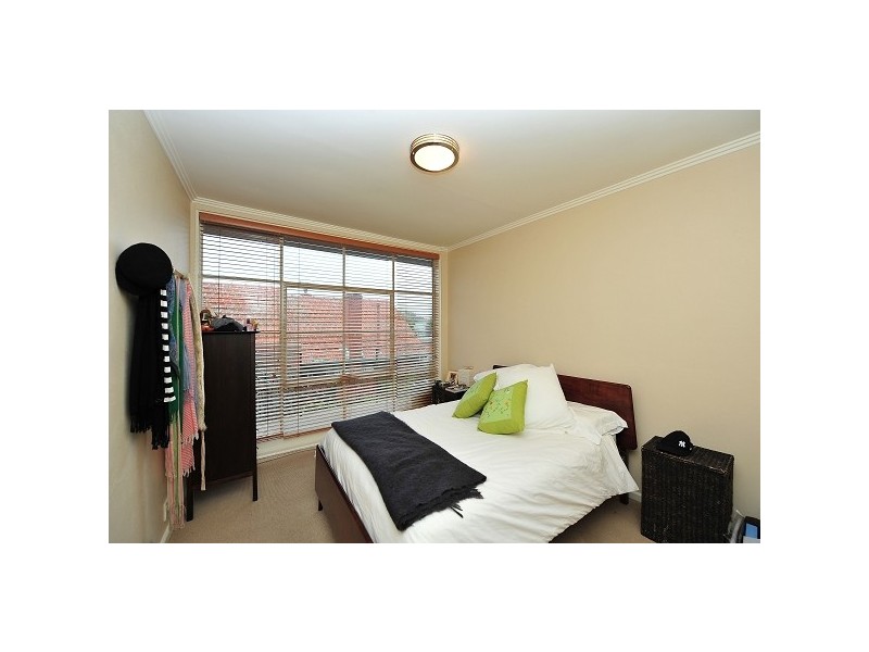 5/11A Pine Avenue, Elwood VIC 3184