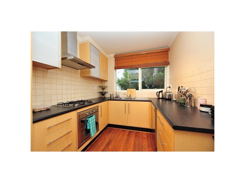 5/11A Pine Avenue, Elwood VIC 3184