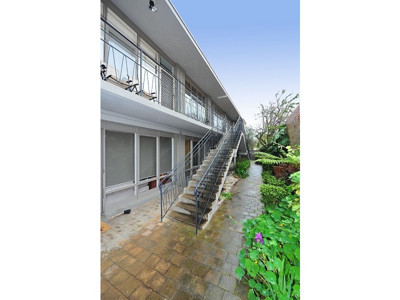 5/11A Pine Avenue, Elwood VIC 3184