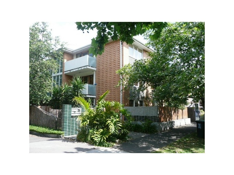 6/19 Tiuna Grove, Elwood VIC 3184