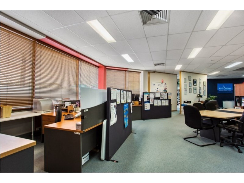 108-120 Young St, Frankston VIC 3199