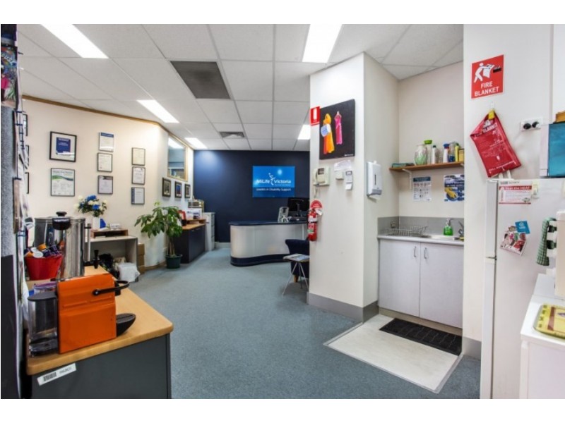 108-120 Young St, Frankston VIC 3199