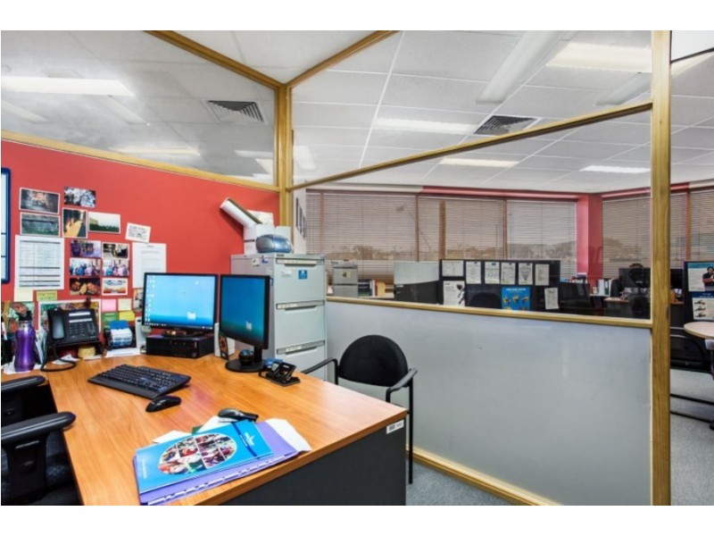 108-120 Young St, Frankston VIC 3199