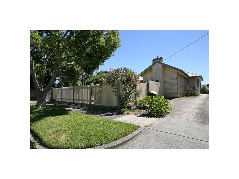 6 Tower Avenue, Frankston VIC 3199