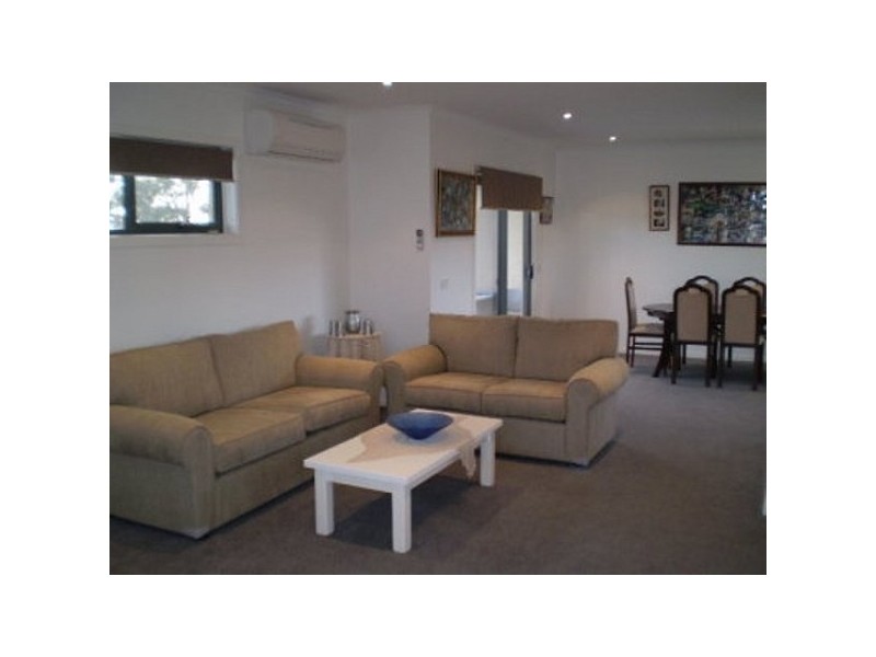 1 Kelman Street, Frankston VIC 3199