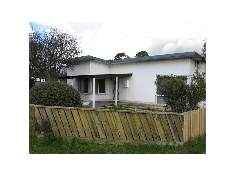 117 Cranbourne Road, Frankston VIC 3199