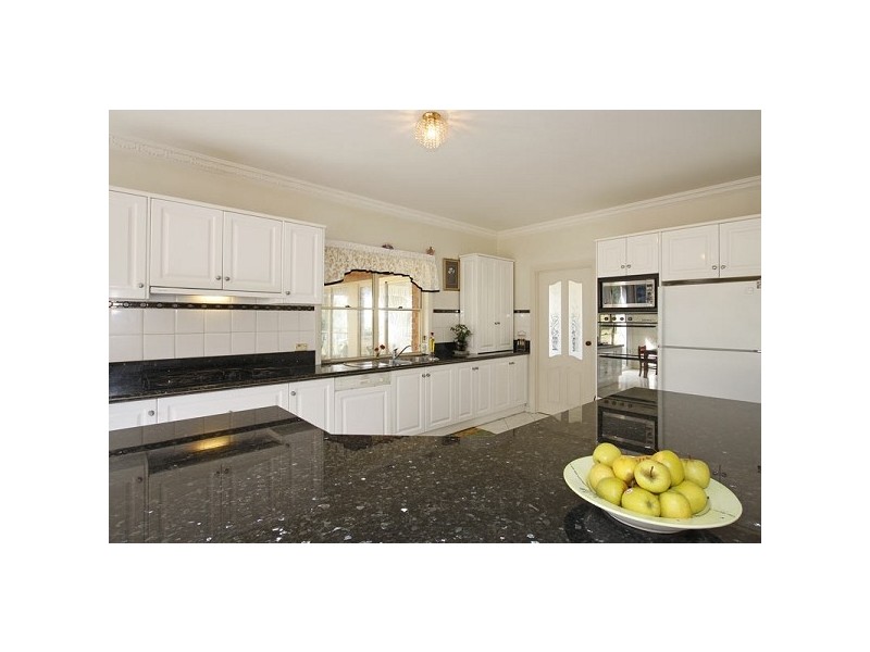 2 Lady Nelson Parkway, Bittern VIC 3918