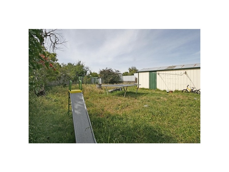 12 Radiata Street, Frankston North VIC 3200