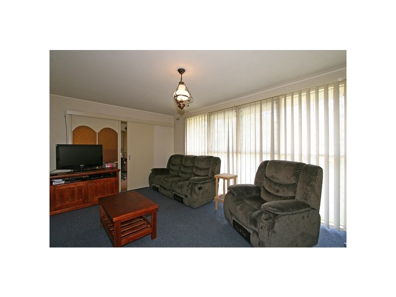 111 Karingal Drive, Frankston VIC 3199