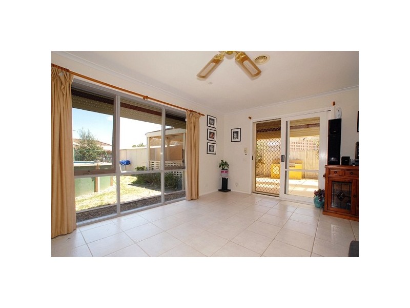 2 Caterina Place, Carrum Downs VIC 3201