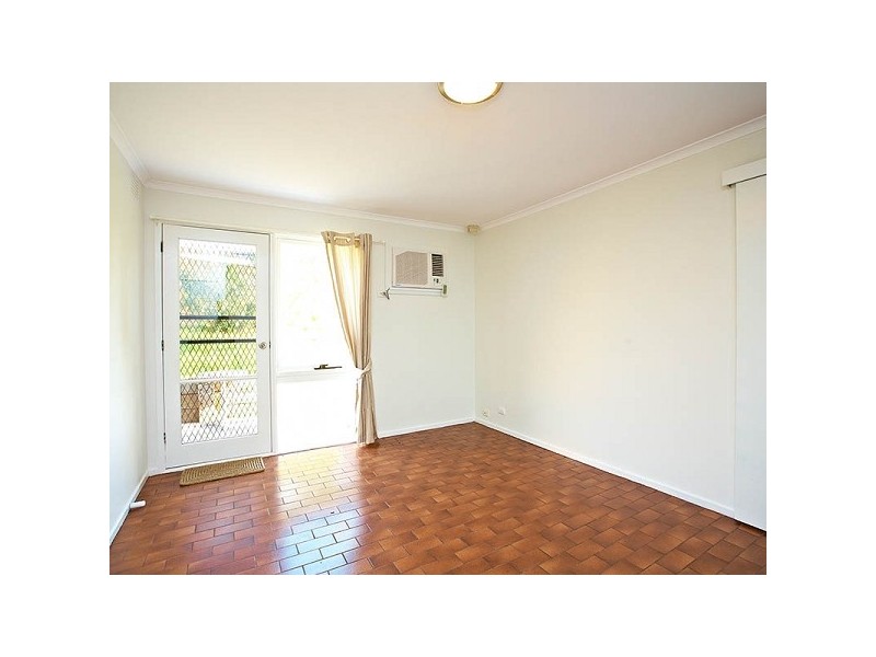 1 Tatura Court, Frankston VIC 3199