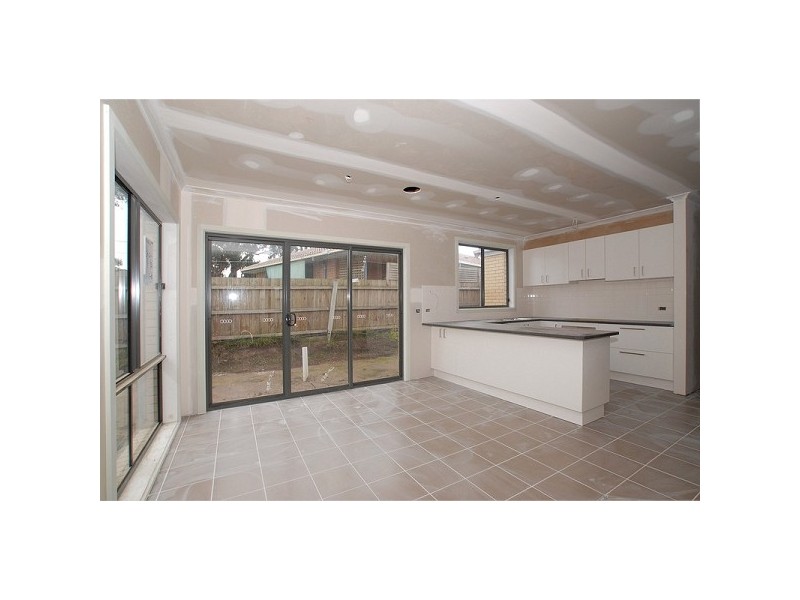 Unit 3, 38 Mc Cormicks Road, Skye VIC 3977