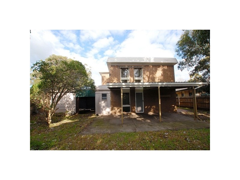 33 Grimwade Crescent, Frankston VIC 3199