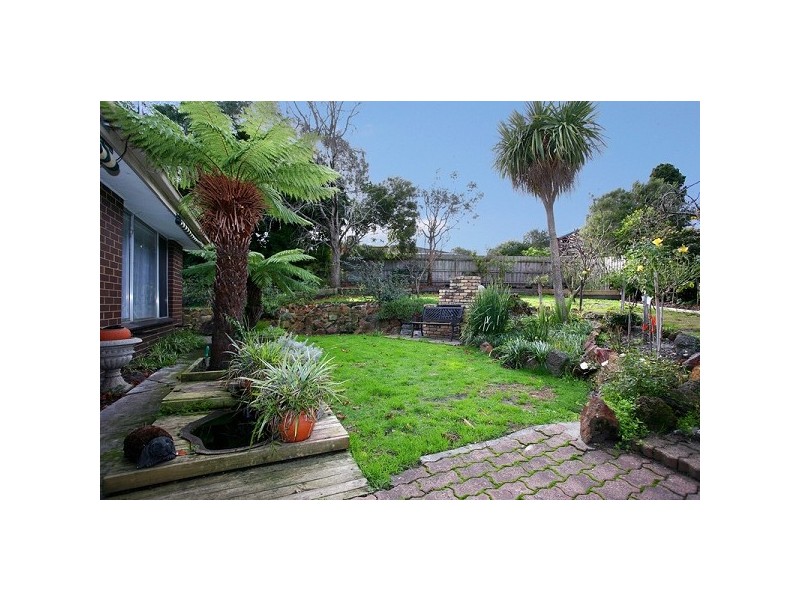 9 Glazebury Court, Langwarrin VIC 3910