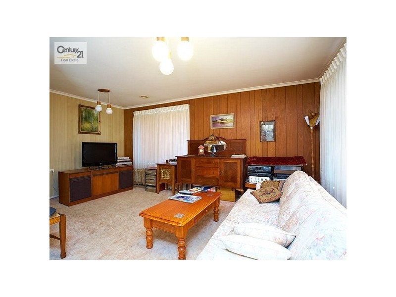 13 Inglenook Crescent, Frankston VIC 3199