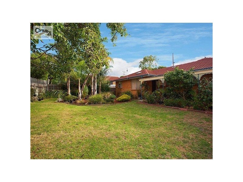 13 Inglenook Crescent, Frankston VIC 3199