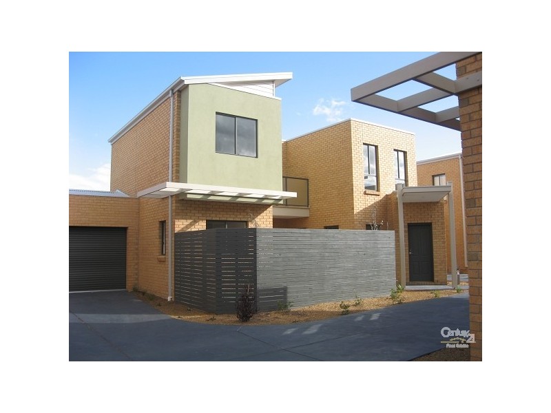 2, 285 Mc Cormicks Road, Carrum Downs VIC 3201