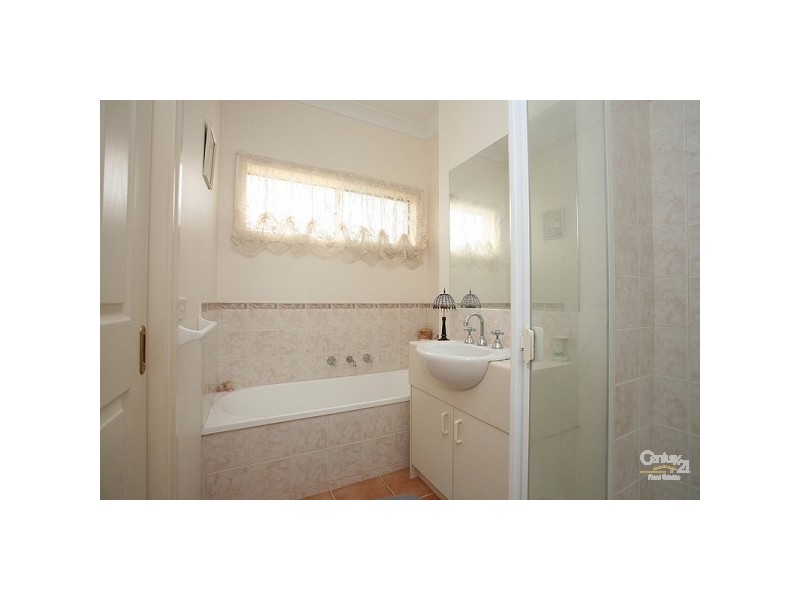 Unit 5, 38 The Crest, Frankston South VIC 3199