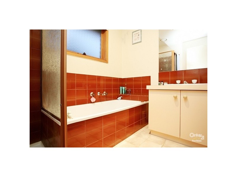 4 Paddington Avenue, Carrum Downs VIC 3201