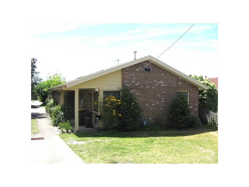 Unit 1, 7 St Johns Avenue, Frankston VIC 3199