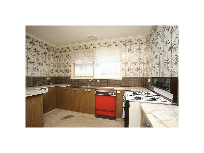 14 Bognor Avenue, Seaford VIC 3198