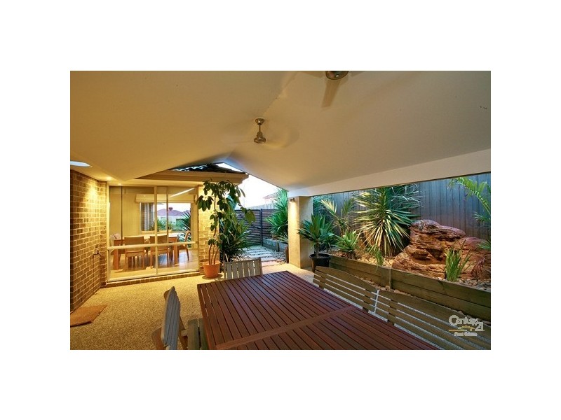 24 Diamond Parade, Skye VIC 3977