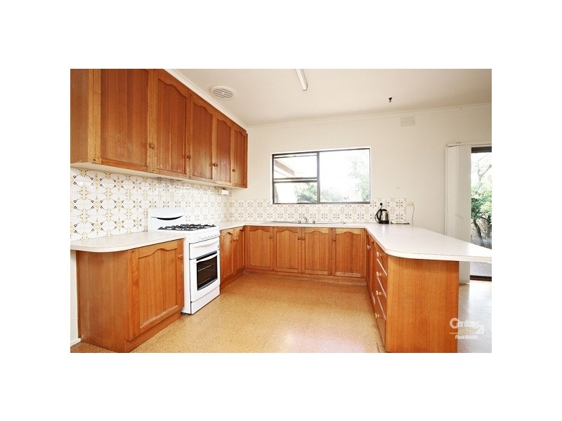 71 Bondi Avenue, Frankston VIC 3199