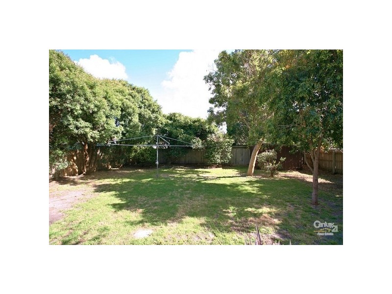 71 Bondi Avenue, Frankston VIC 3199