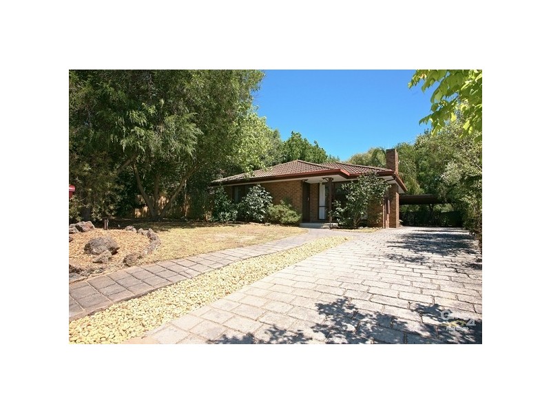 85 Raphael  Crescent, Frankston VIC 3199