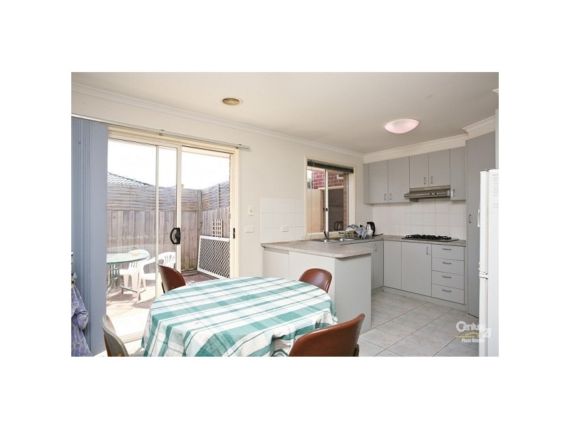 Unit 1, 49 Oberon Drive, Carrum Downs VIC 3201