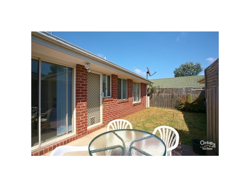 Unit 1, 49 Oberon Drive, Carrum Downs VIC 3201