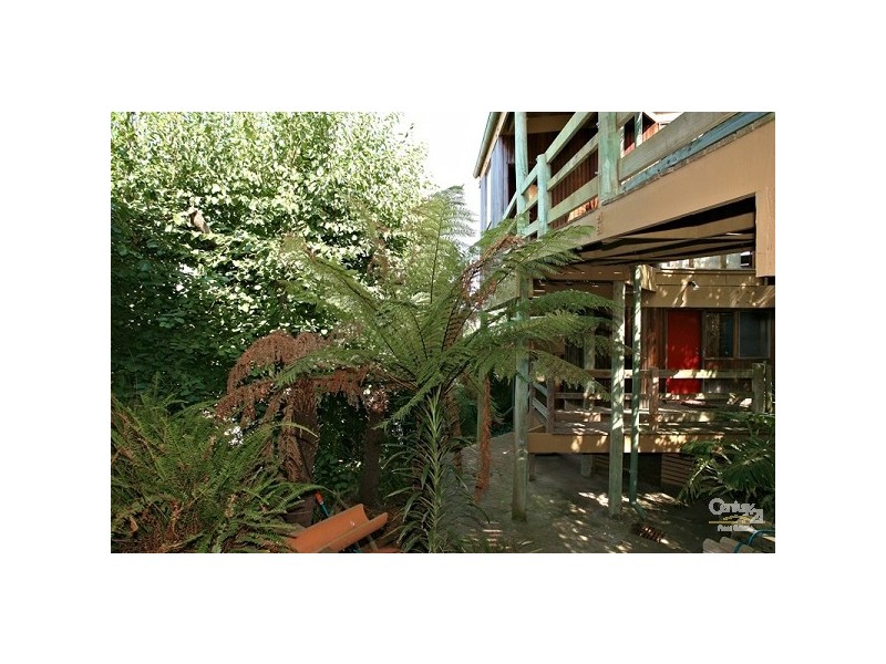 4 Fenton Crescent, Frankston South VIC 3199