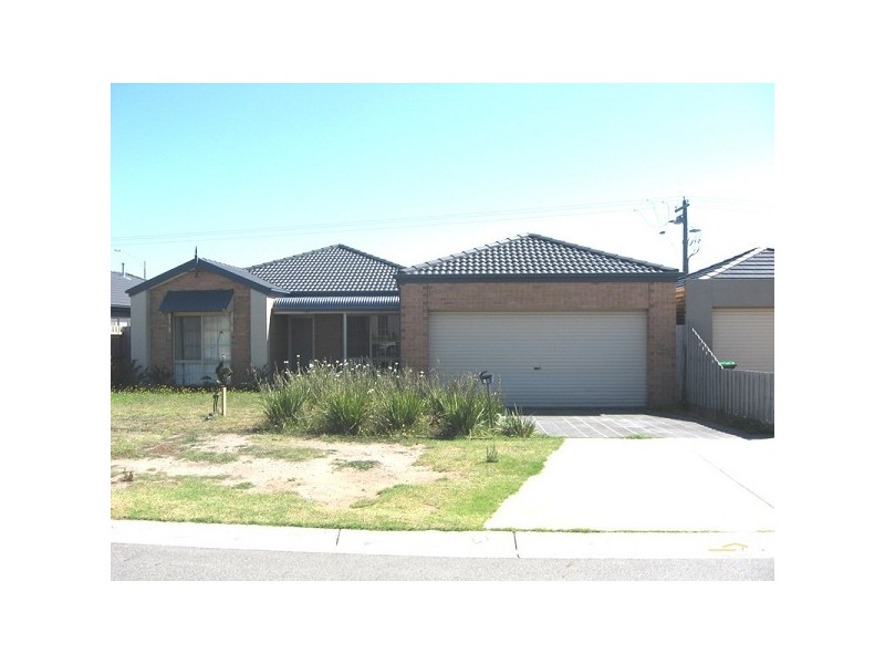 23 Scarlet Avenue, Carrum Downs VIC 3201