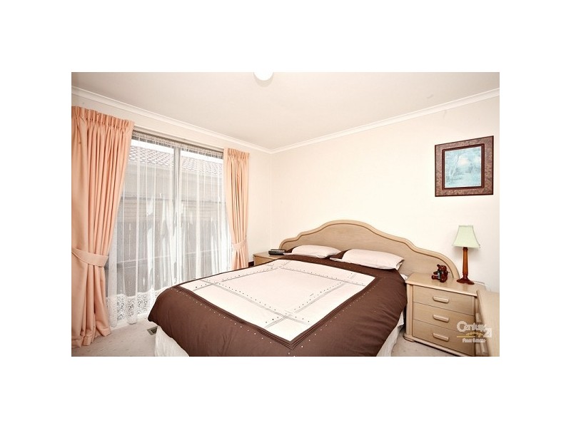 21 Bundy Court, Frankston North VIC 3200