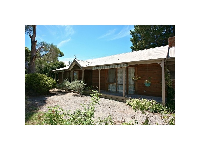 300 – 302 Frankston Flinders Road, Frankston South VIC 3199