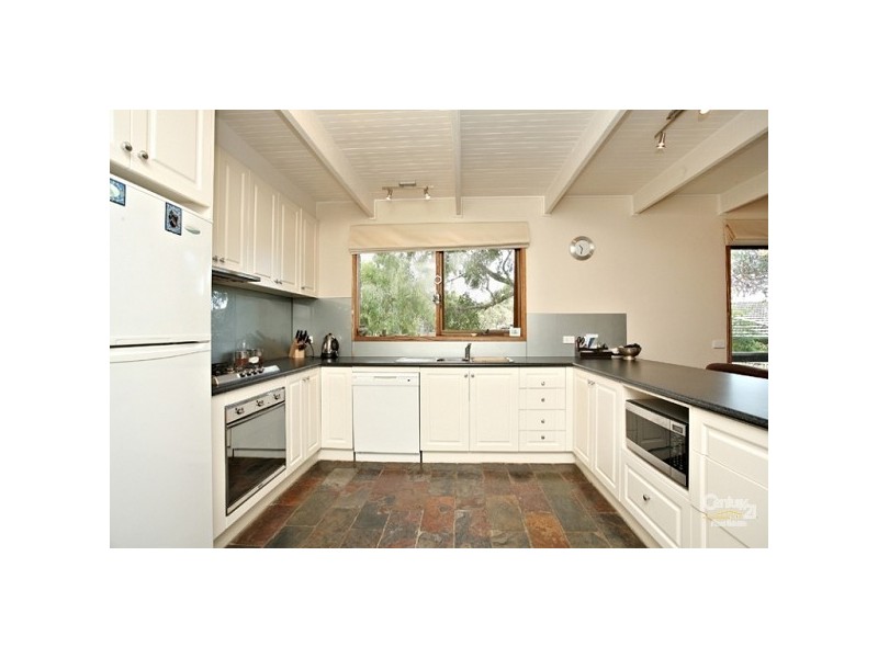 43 Christopher Drive, Frankston South VIC 3199