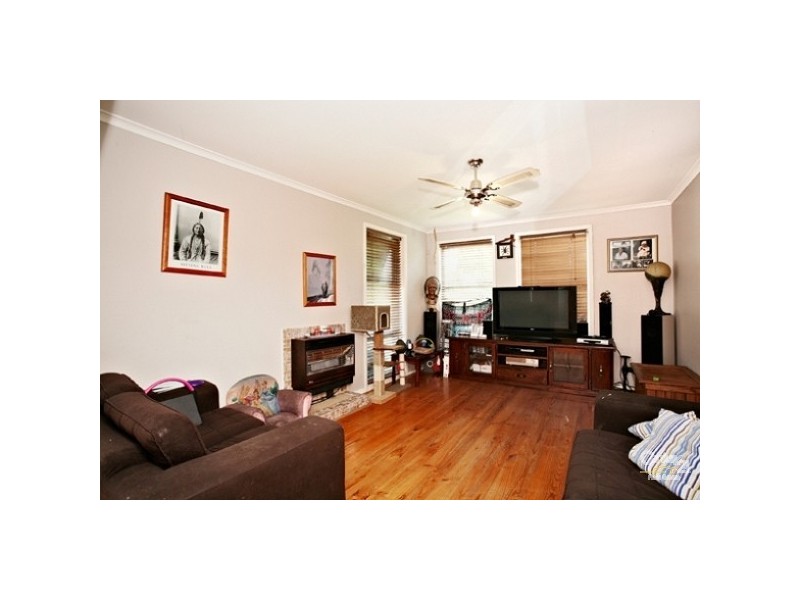 15 Bouvardia Crescent, Frankston North VIC 3200