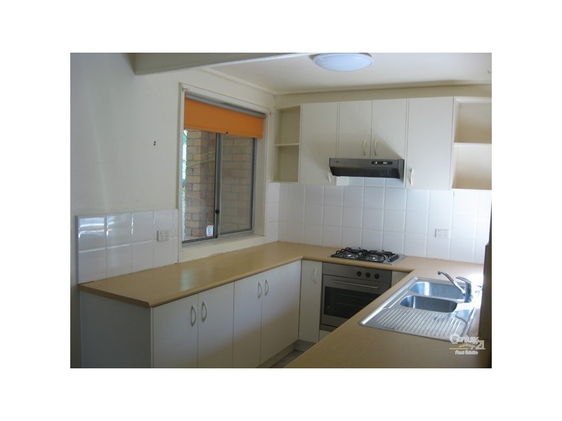 60 Karingal Drive, Frankston VIC 3199