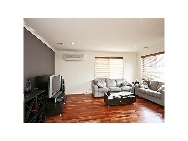 Unit 3, 71 Woodbine Grove, Chelsea VIC 3196