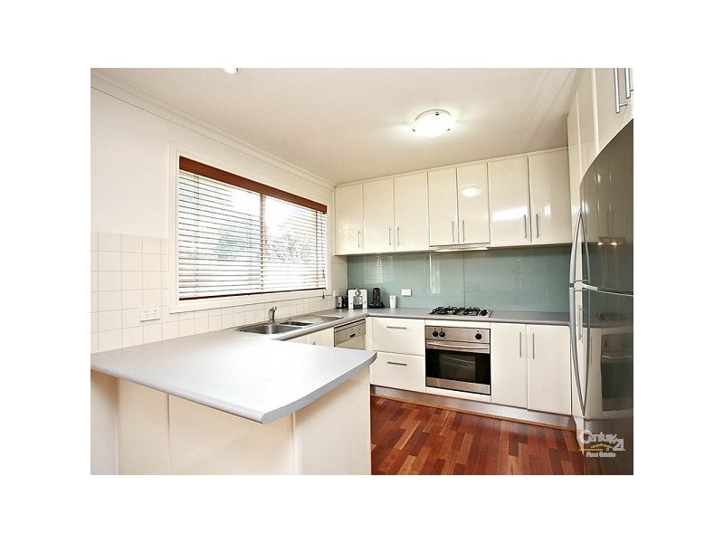 Unit 3, 71 Woodbine Grove, Chelsea VIC 3196