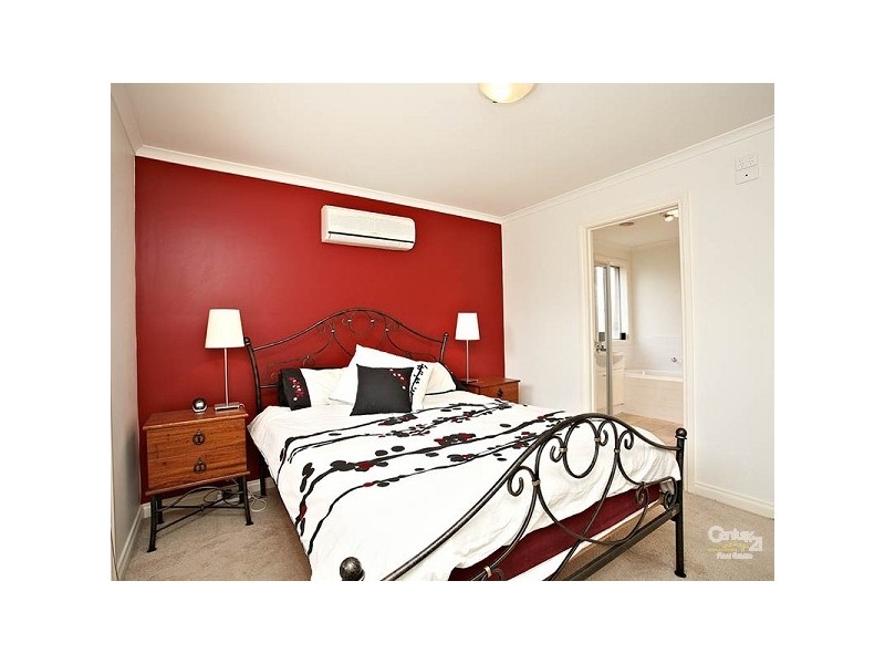 Unit 3, 71 Woodbine Grove, Chelsea VIC 3196