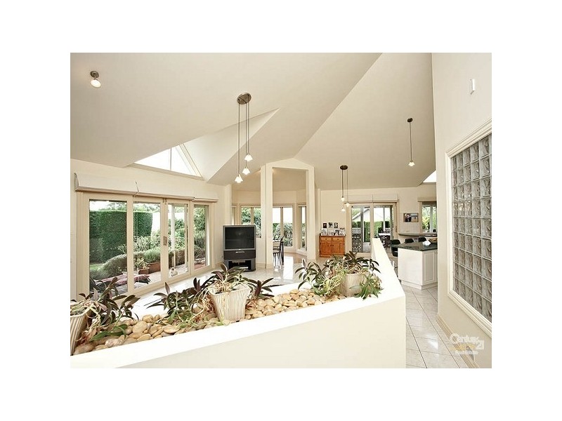 3 Parkland Close, Frankston South VIC 3199