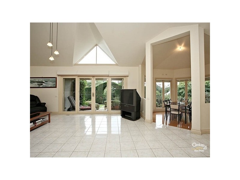 3 Parkland Close, Frankston South VIC 3199