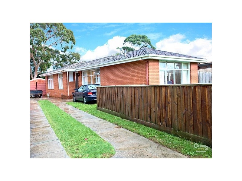 2 Banool Street, Frankston South VIC 3199