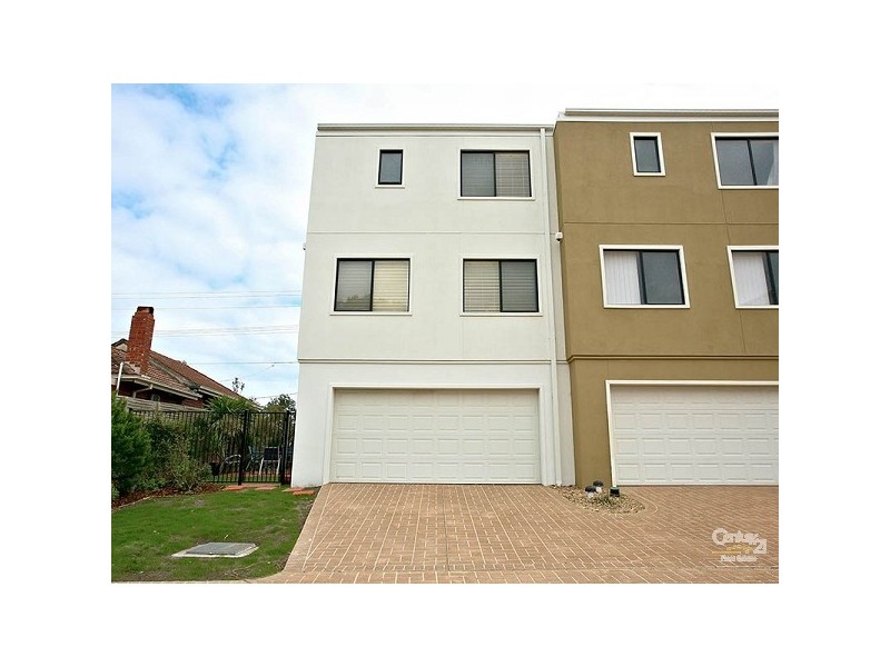Unit 8, 259 Nepean Highway, Seaford VIC 3198